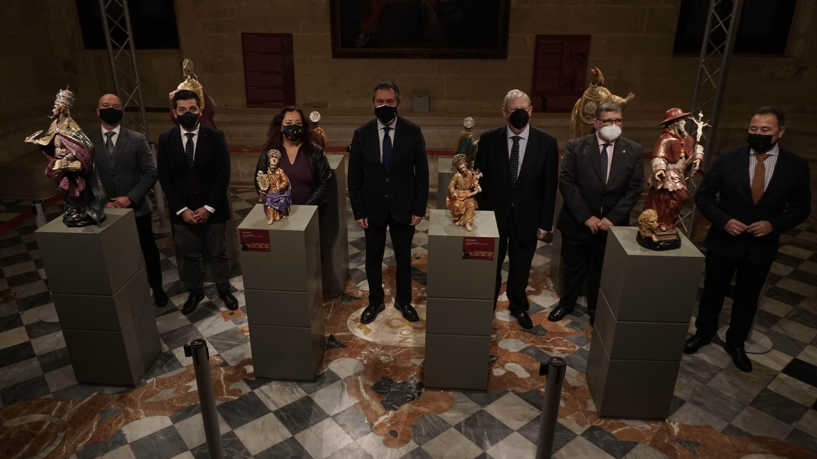 La Hermandad del Cachorro presenta los elementos de su nuevo paso.