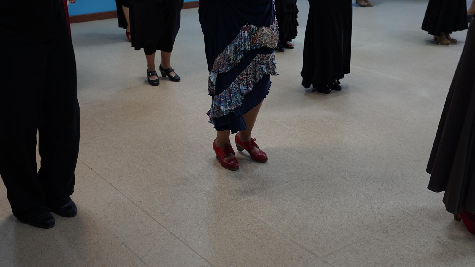 Fotos de la masterclass de baile flamenco impartido por La Lupi y de la exposición "10 años cantando a Paco" de José Mera