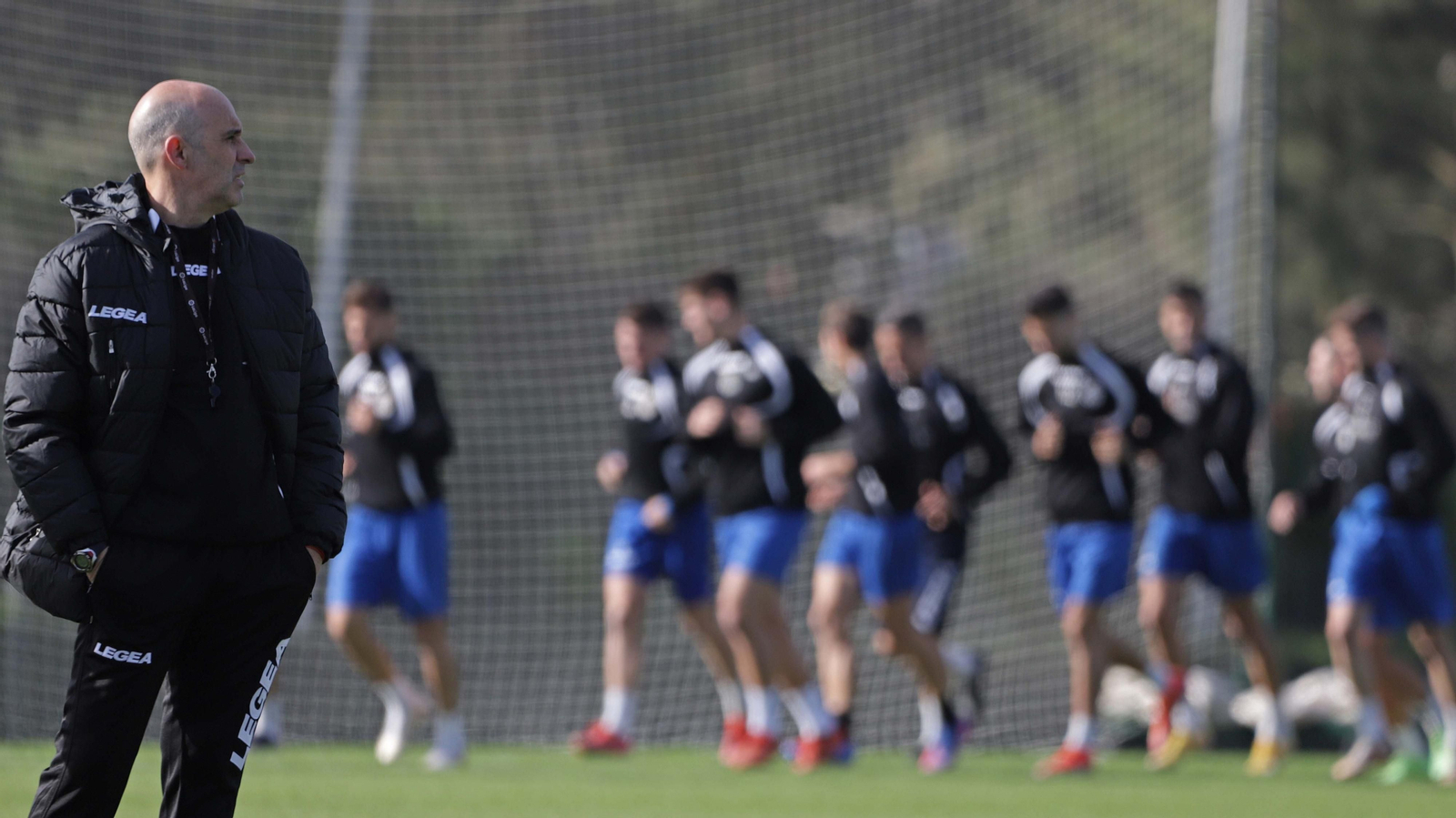 Fotos del primer entrenamiento de Alberto Monteagudo con la Balona
