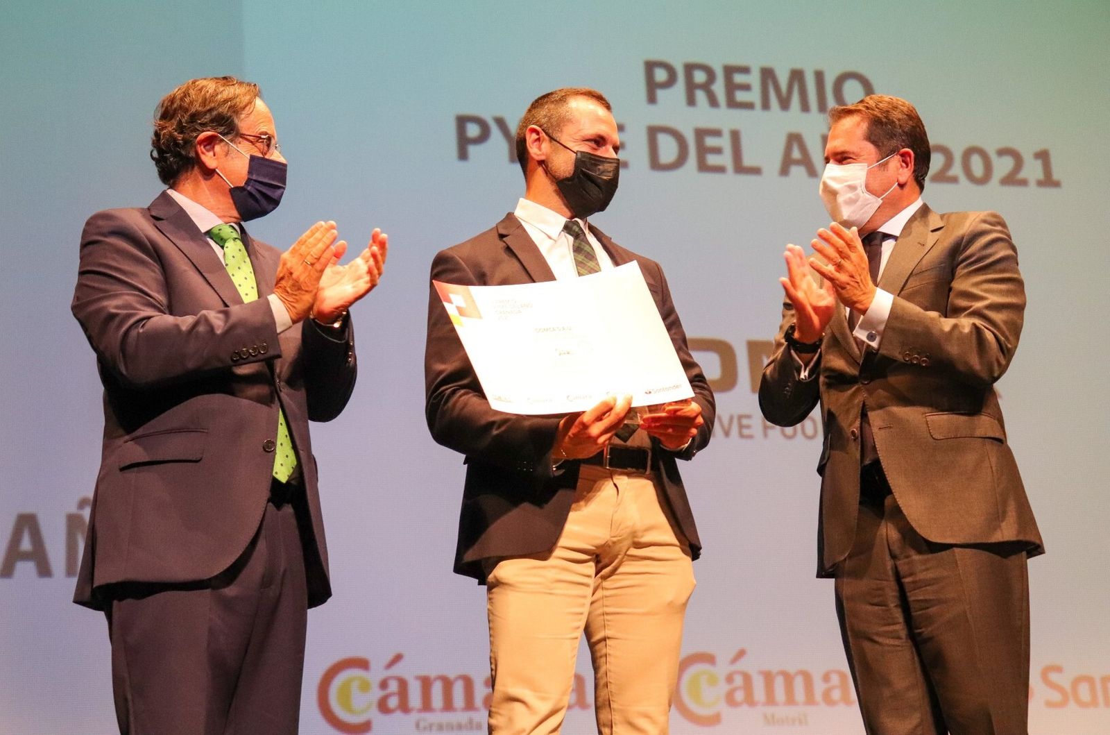 Imagen de archivo de la entrega del Premio Pyme 2021 a la empresa DOMCA