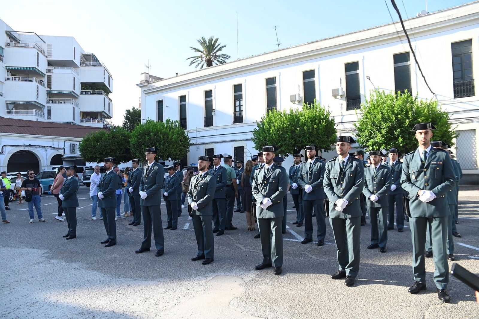 Agentes de la Guardia Civil, en la Comandancia de Córdoba