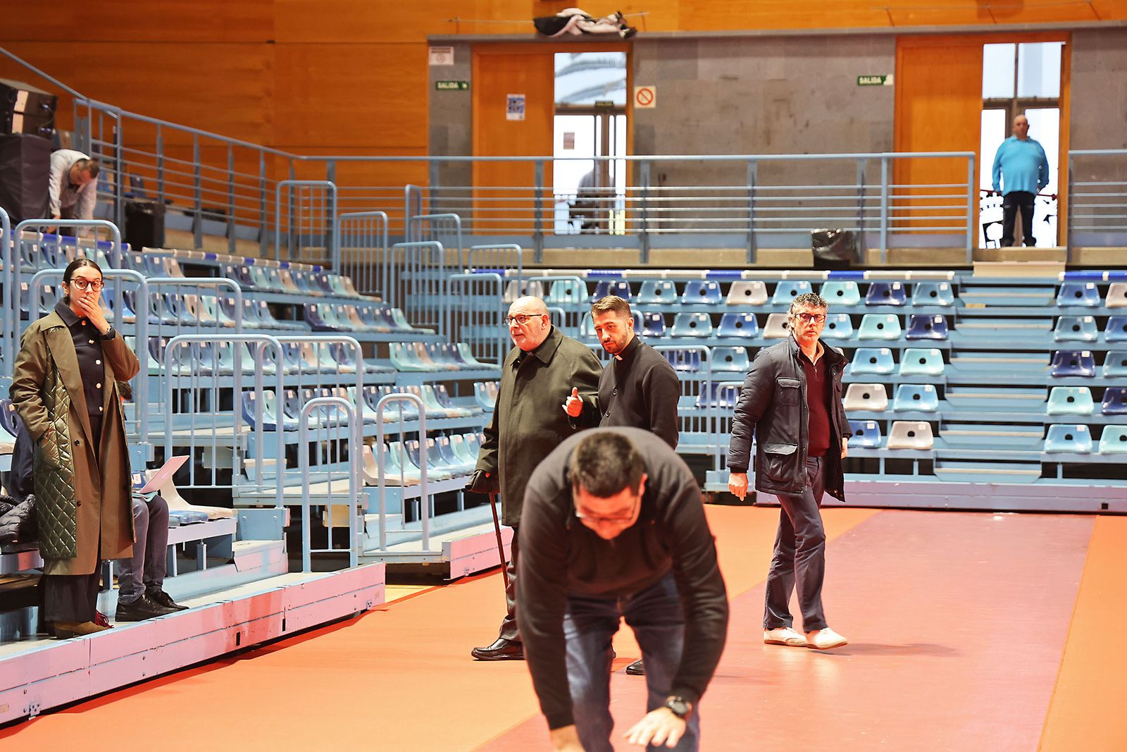 Últimos preparativos para la Misa funeral por las víctimas de Adamuz
