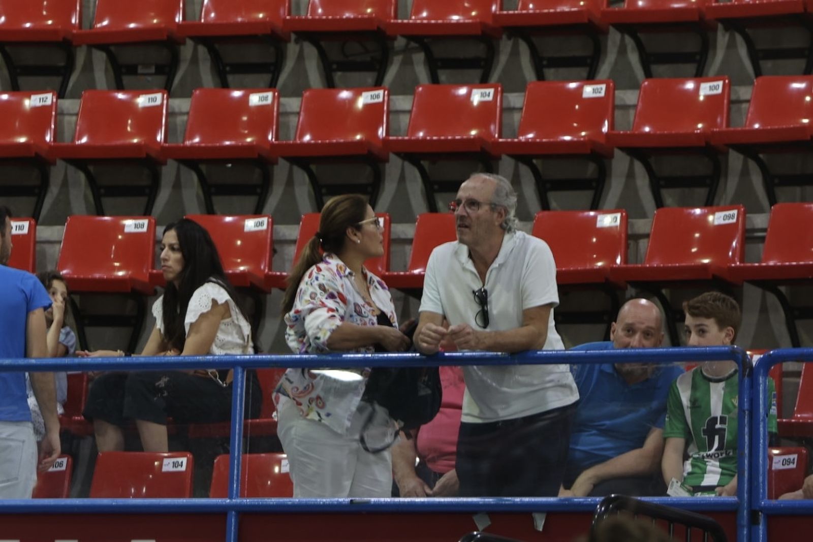 Búscate en el o Betis Granada de baloncesto