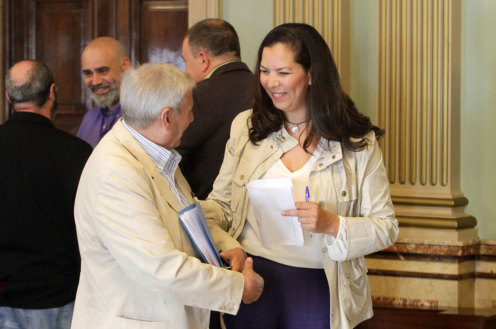 Imágenes de la Mesa de los Fosfoyesos celebrada en el ayuntamiento