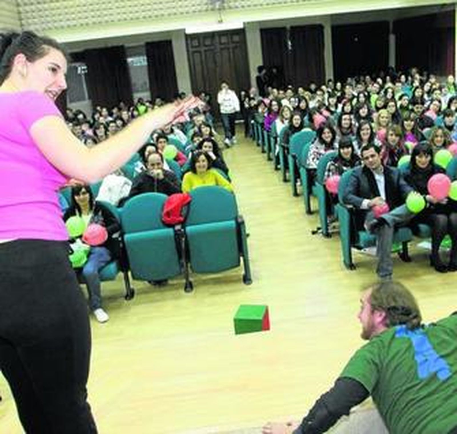 UGT apuesta por la figura del mediador y por la formación en prevención.