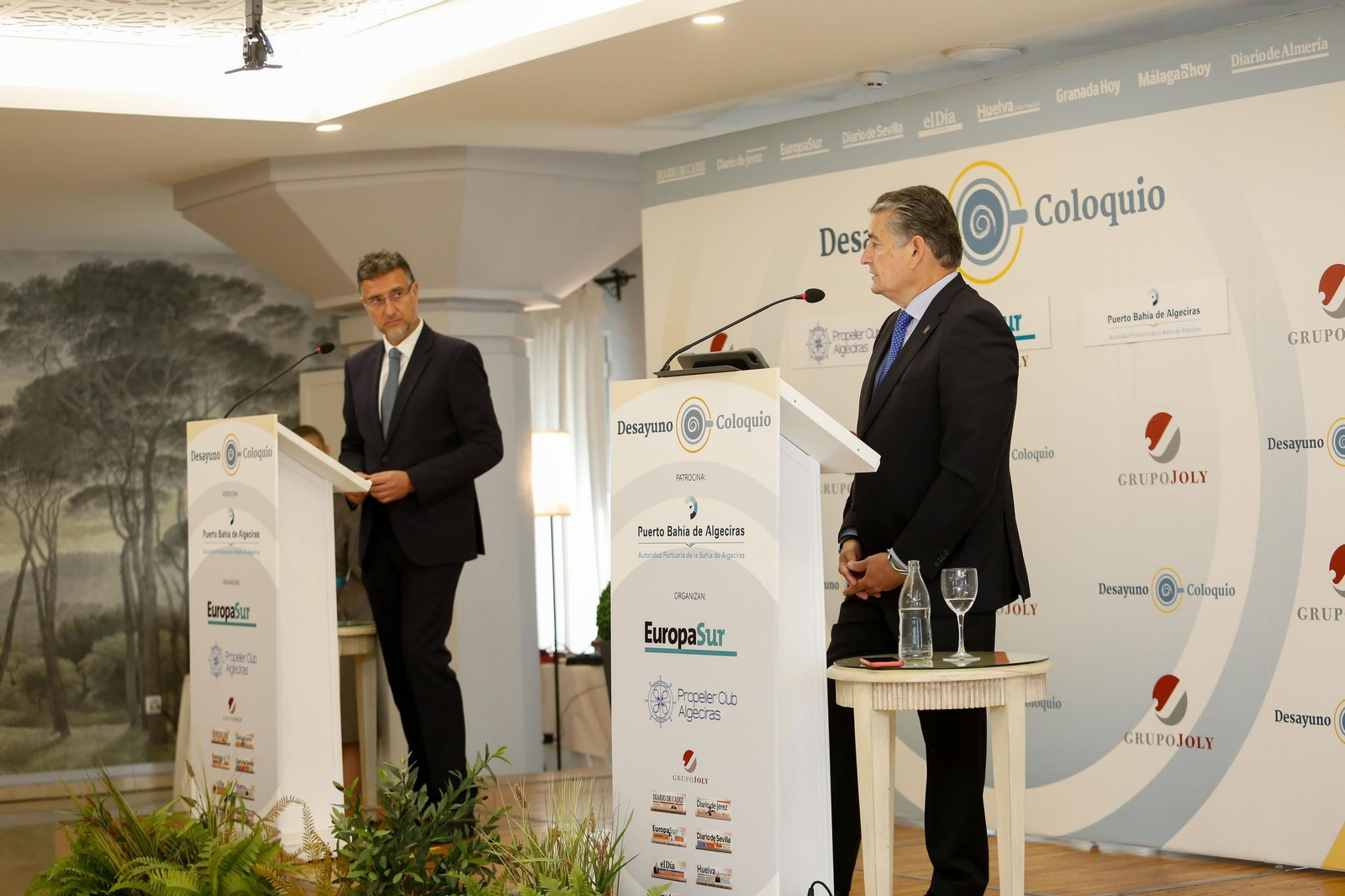 Las fotos del desayuno coloquio de Europa Sur y el Propeller Club de Algeciras con Antonio Sanz