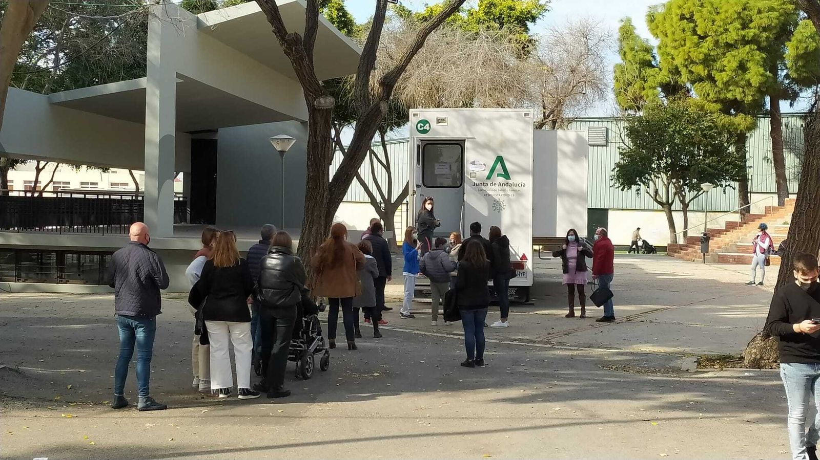 Vacunaciones sin cita en el parque Almirante Laulhé.