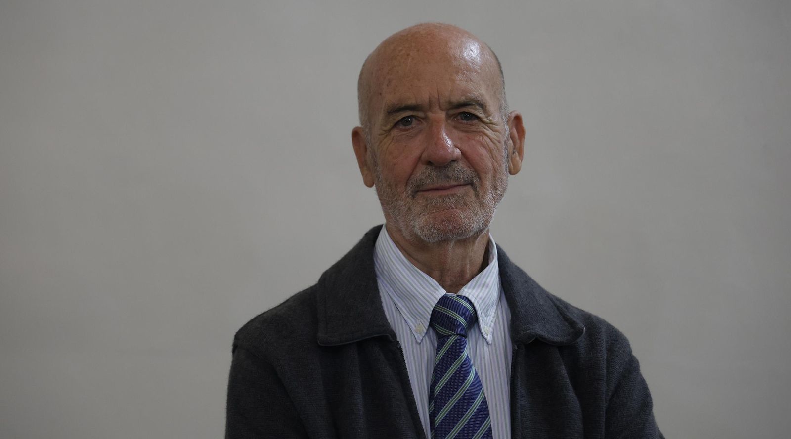 Fotos de la presentación de la guía de patrimonio de Tarifa de Andrés Sarria