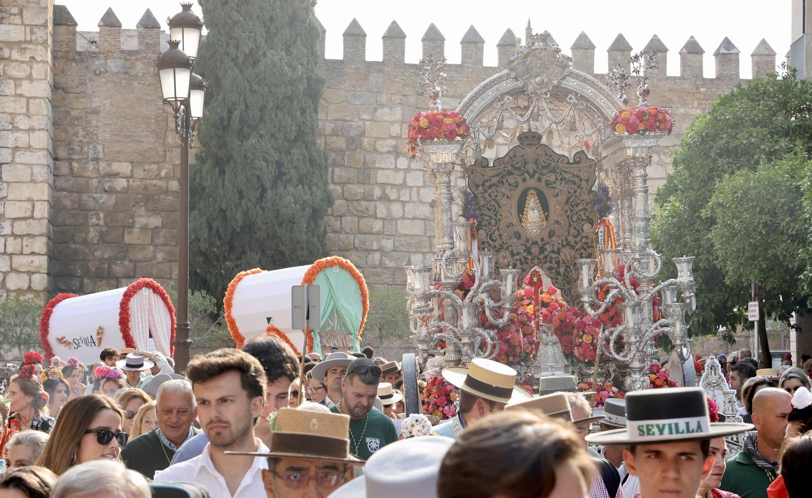 Las mejores fotos de la salida de la Hermandad de Sevilla hacia el Rocío