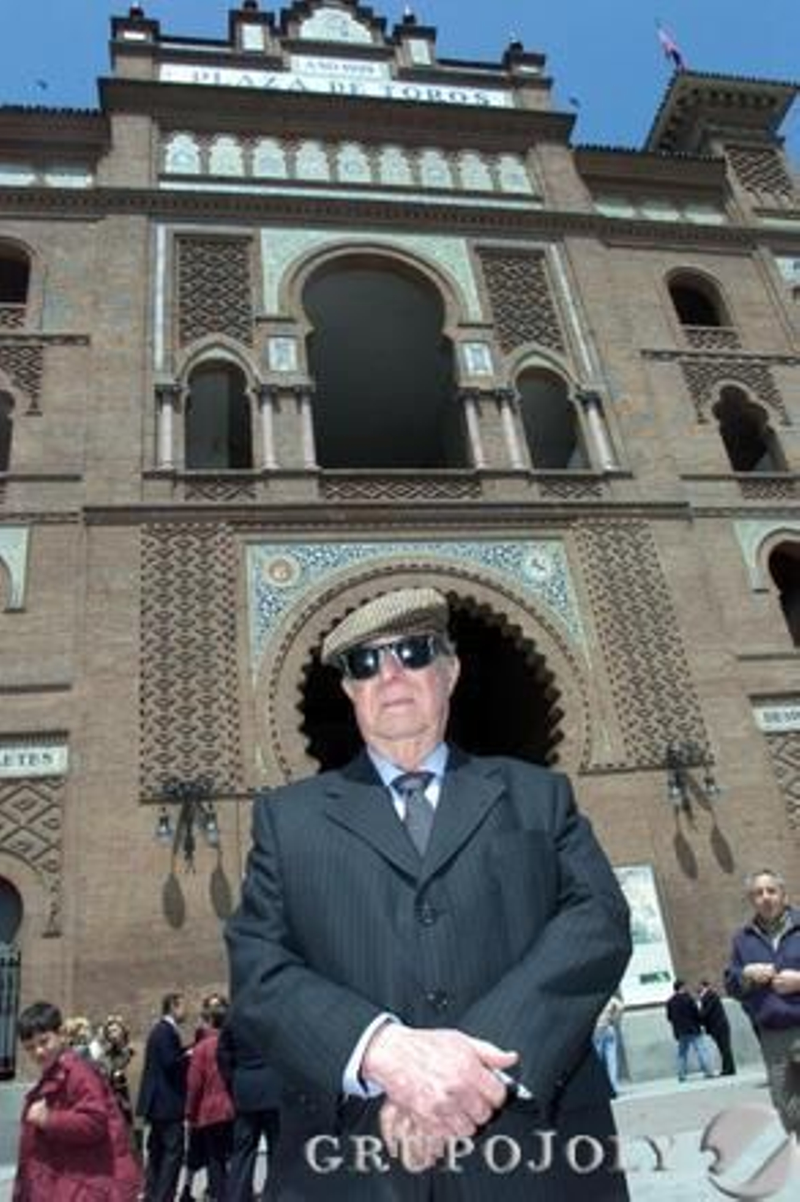 Delante de la plaza madrileña.

Foto: Chema Moya/EFE