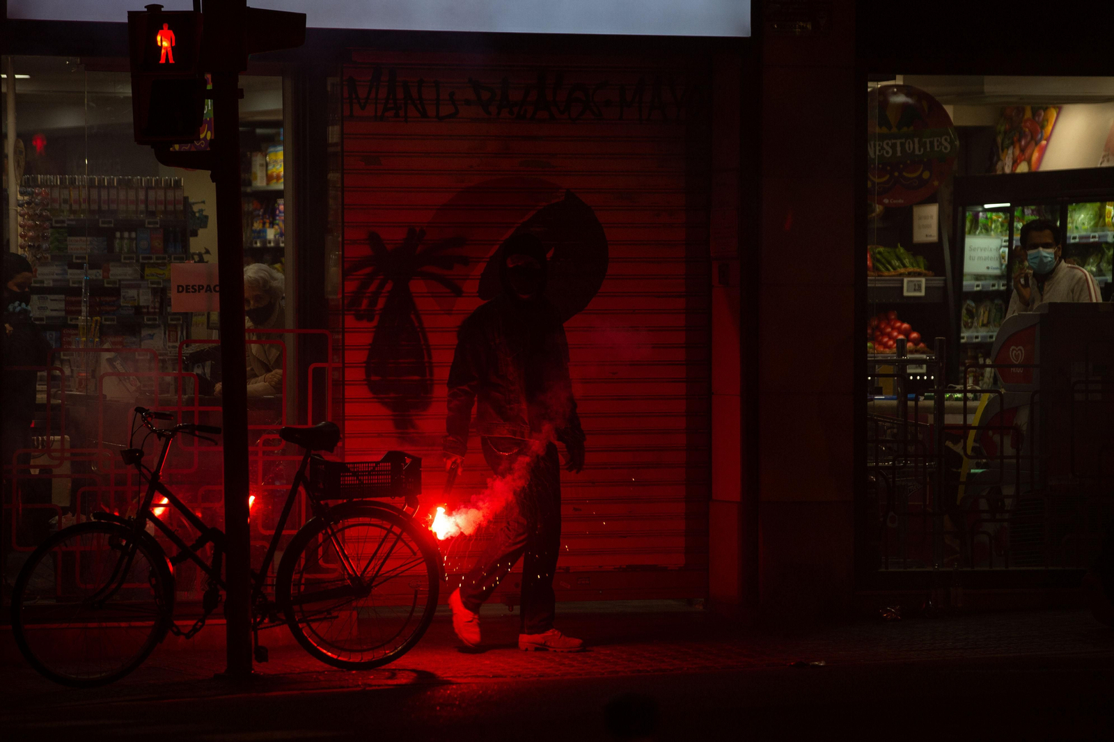 Las imágenes de los disturbios en Cataluña por el arresto de Pablo Hasel