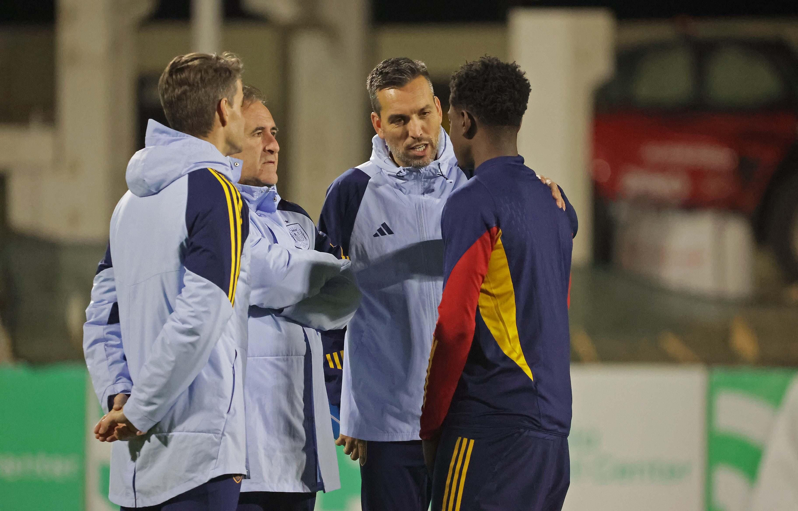 Fotos del entrenamiento de la selección española sub-17 de fútbol en el Ciudad de La Línea
