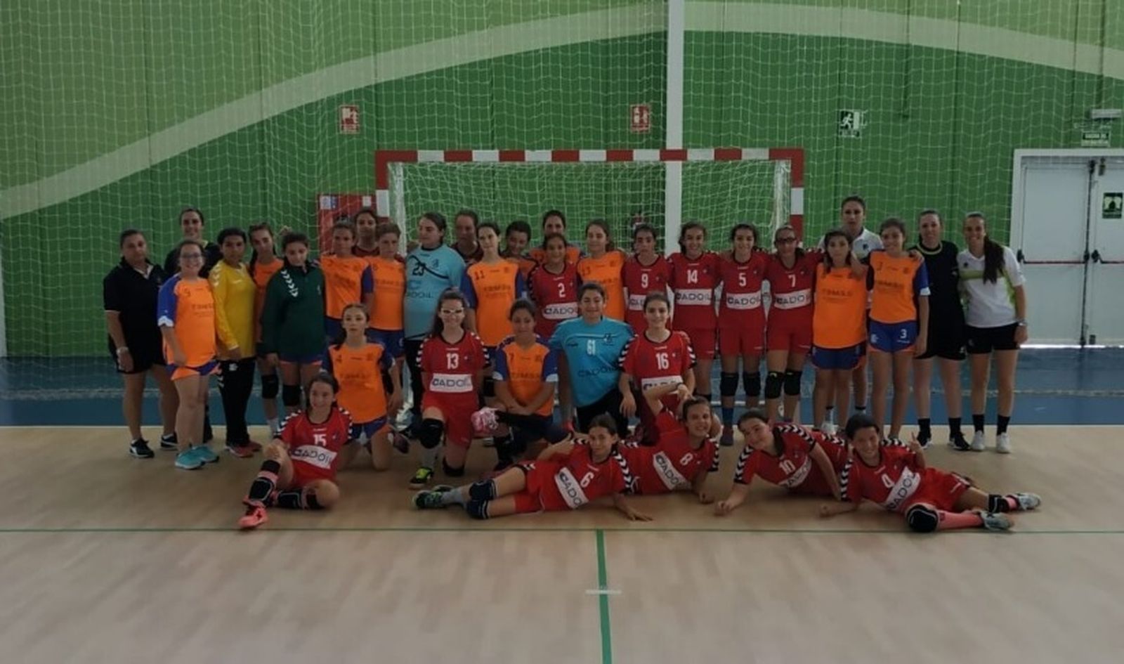 El equipo femenino alevín del BM Ciudad de Algeciras.
