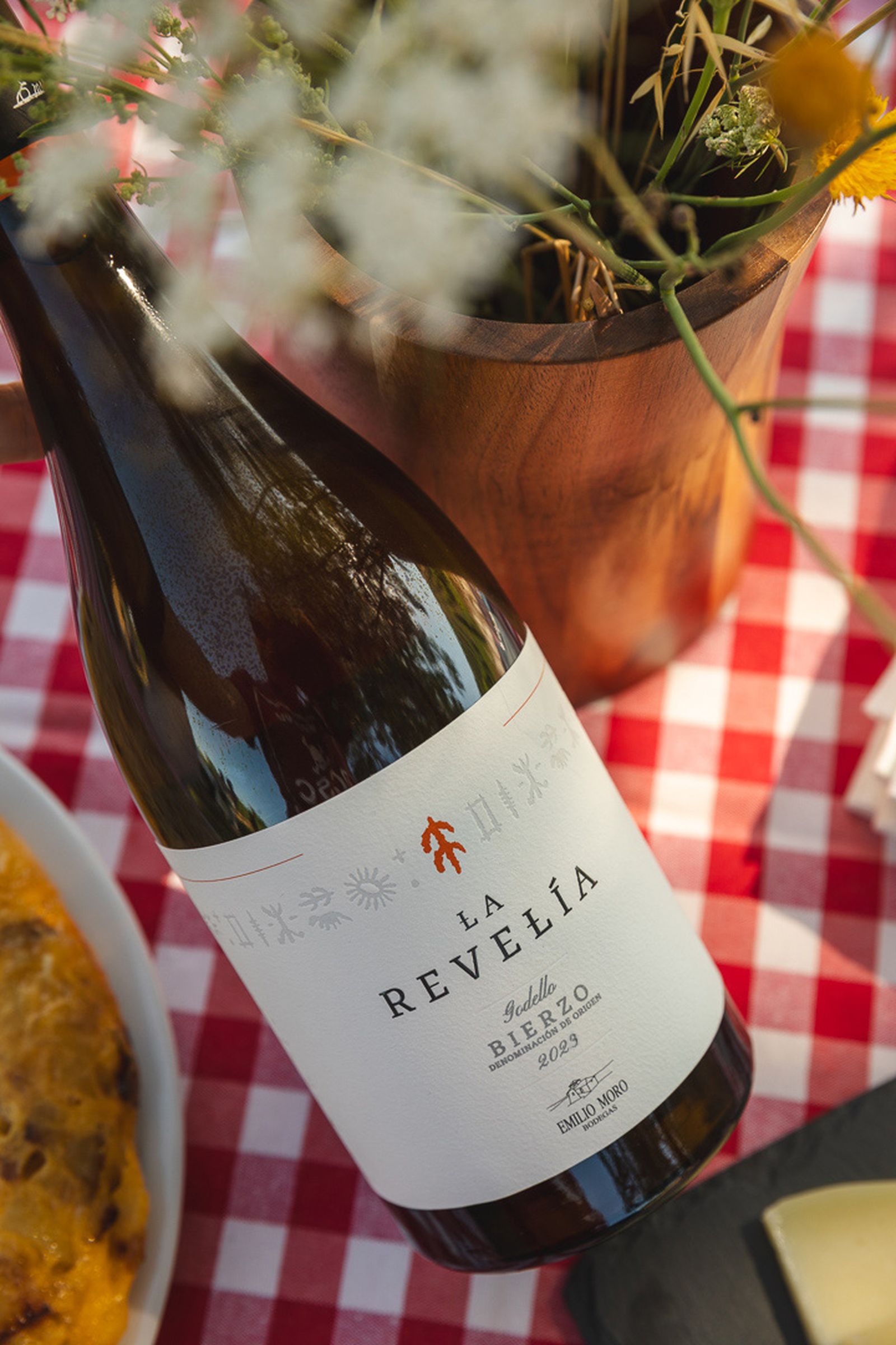 Este vino blanco ha generado gran interés.