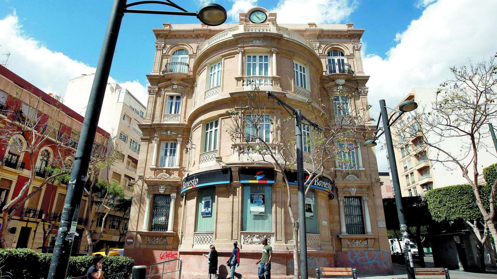 Edificio Banesto de Almería.