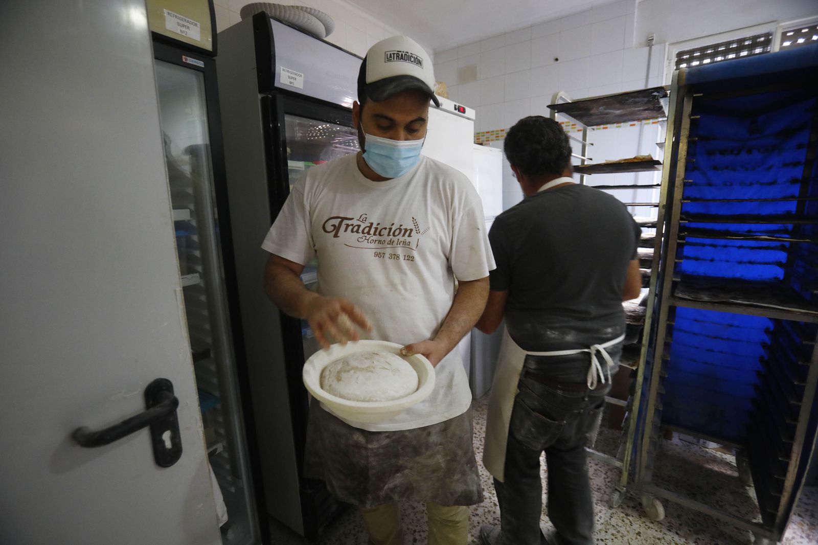 Fotografías: Un paseo por la barriada periférica de Santa Cruz, la más aislada de Córdoba