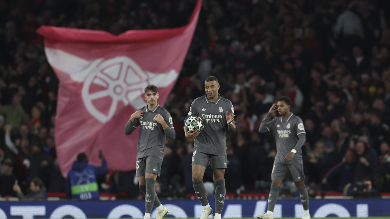 Las mejores fotos del Arsenal - Real Madrid