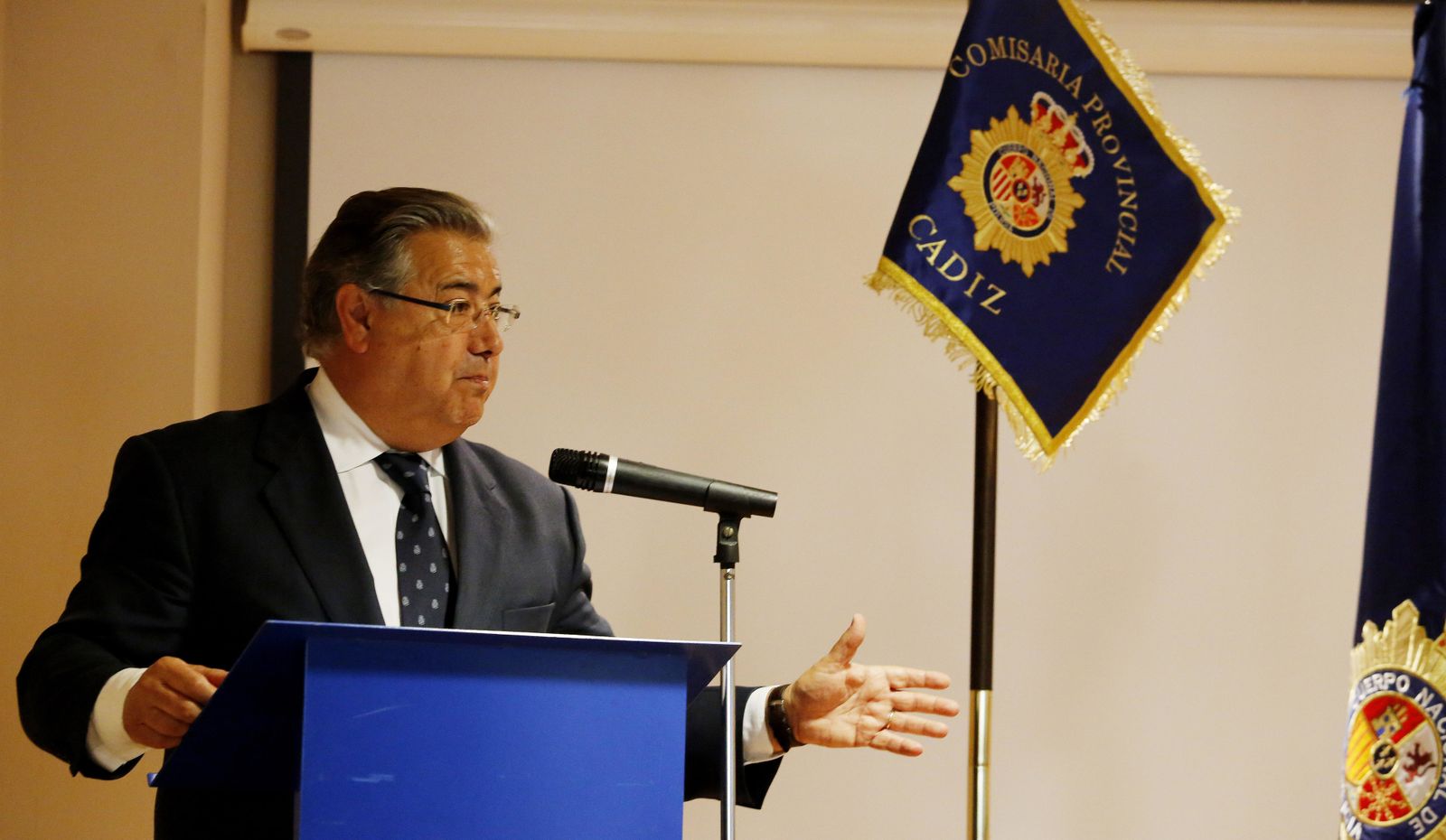 El ministro del Interior durante su intervención ayer en la toma de posesión.