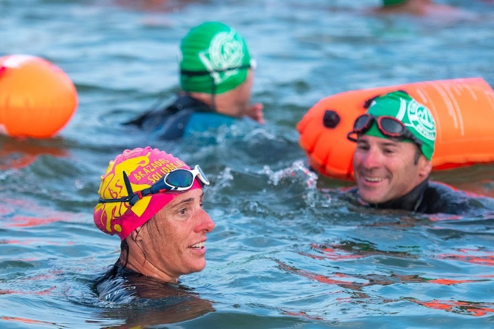 Triatlón a lo largo del Guadalquivir a beneficio de la Fundación Vicente Ferrer