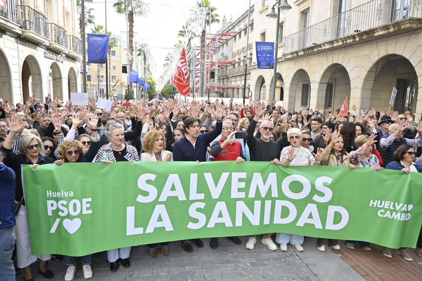 Imágenes de la concentración por una sanidad pública