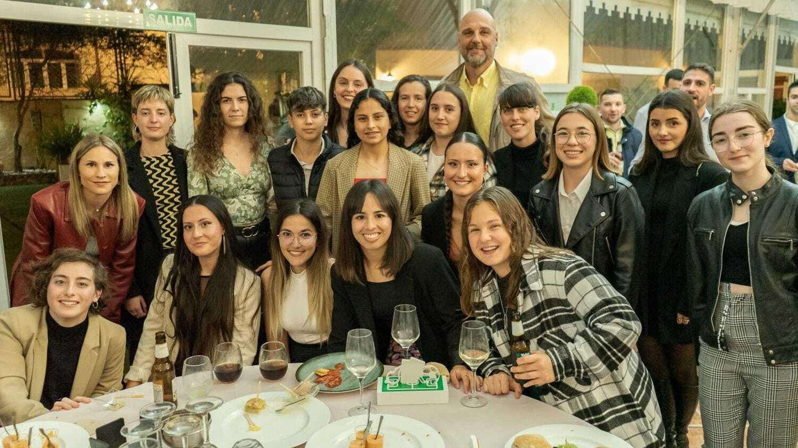 El comité está integrado por un buen número de colegiadas