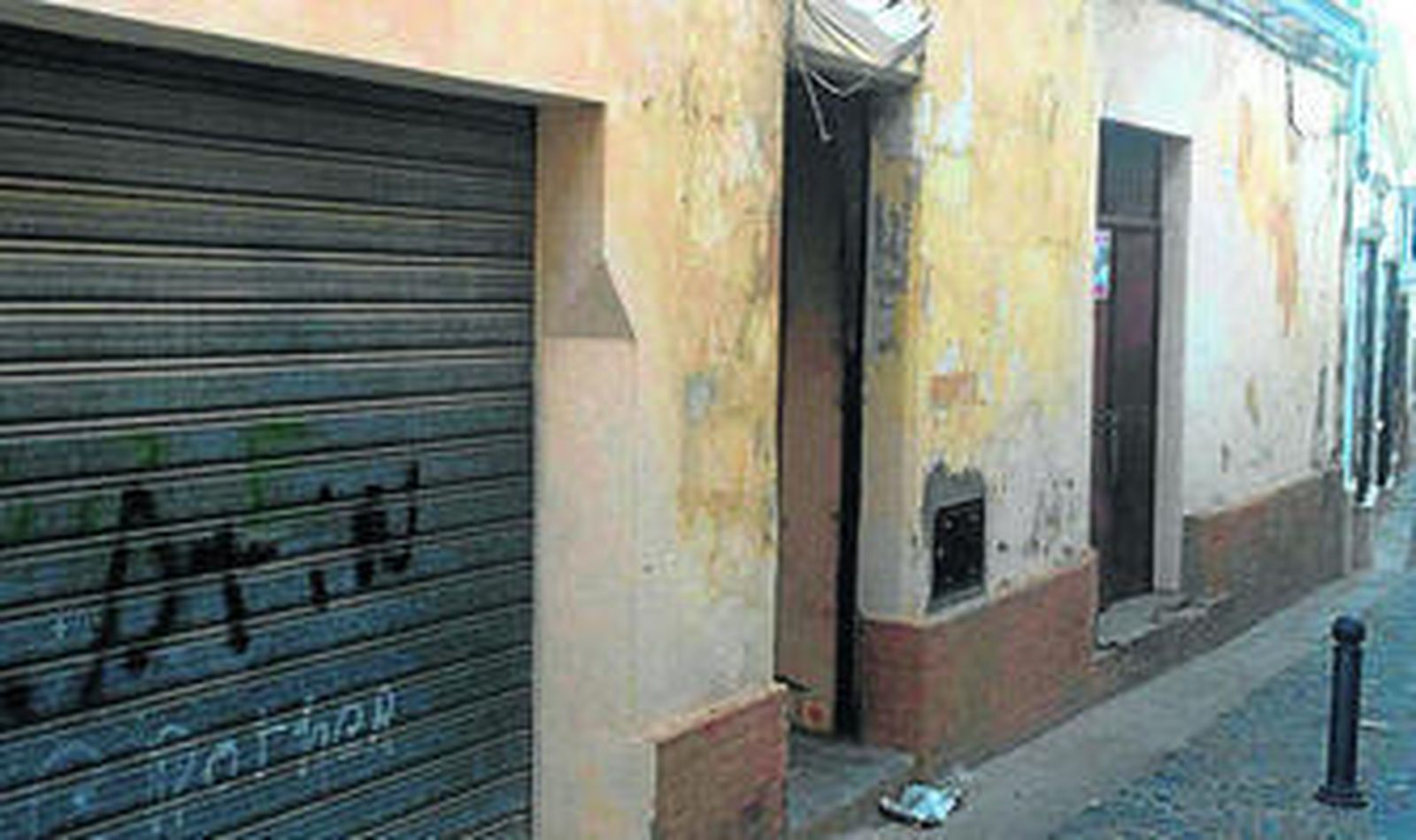 Imagen del local que ha sido ocupado en la calle Encaramada.