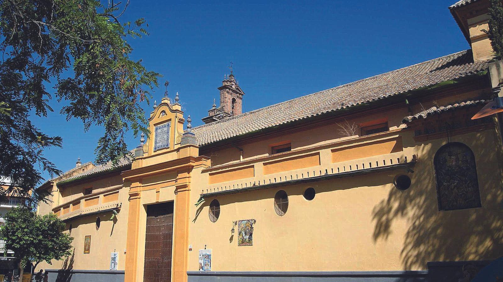Fachada lateral de la Iglesia de San Juan de la Palma.