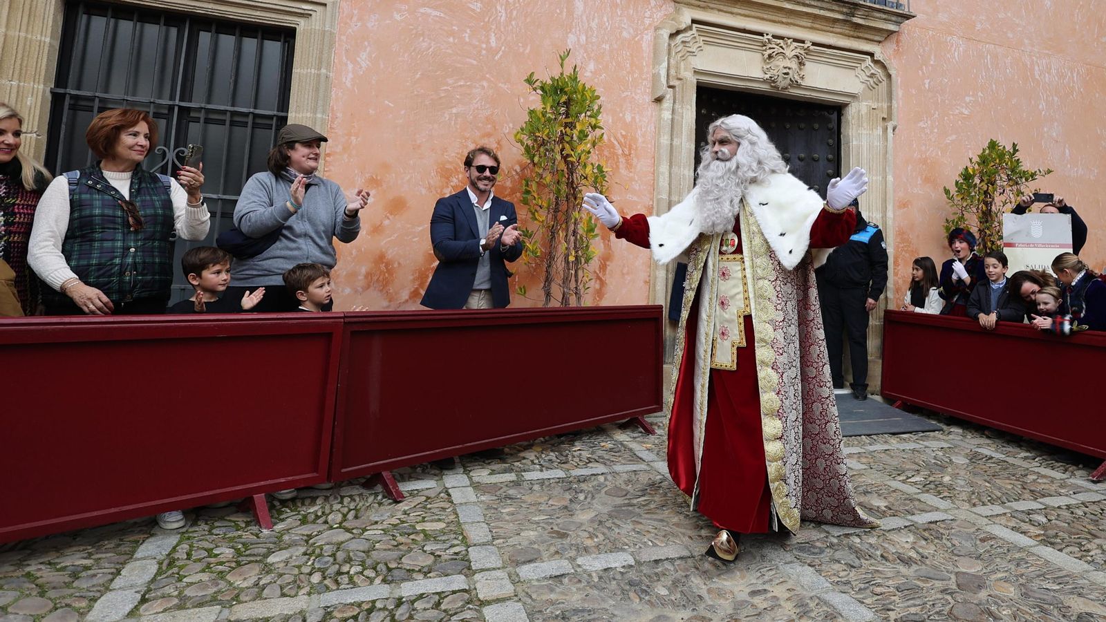 Coronación de los Reyes Magos de Jerez en el Alcázar