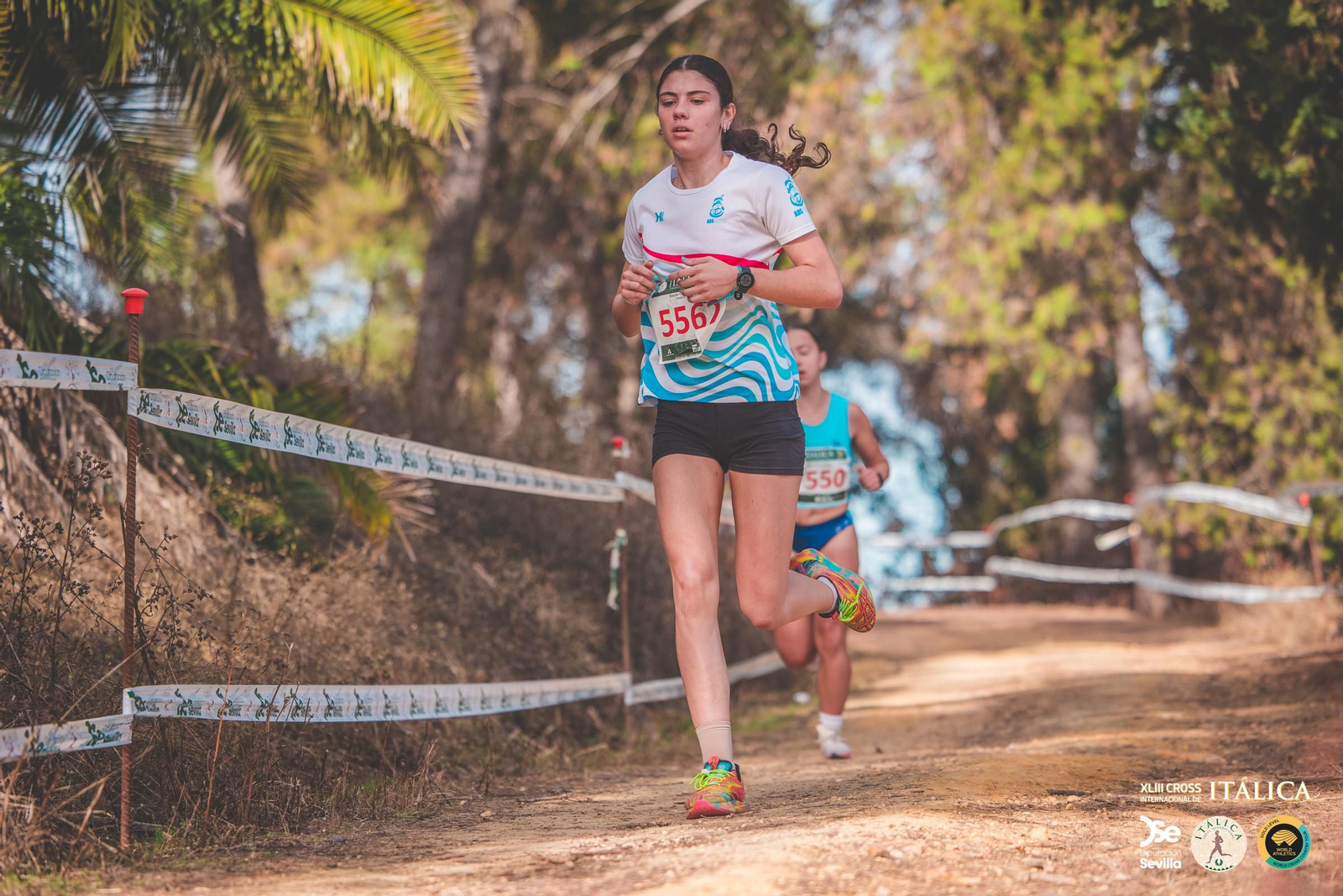 Búscate en las fotos del Cross de Itálica 2025 | 5