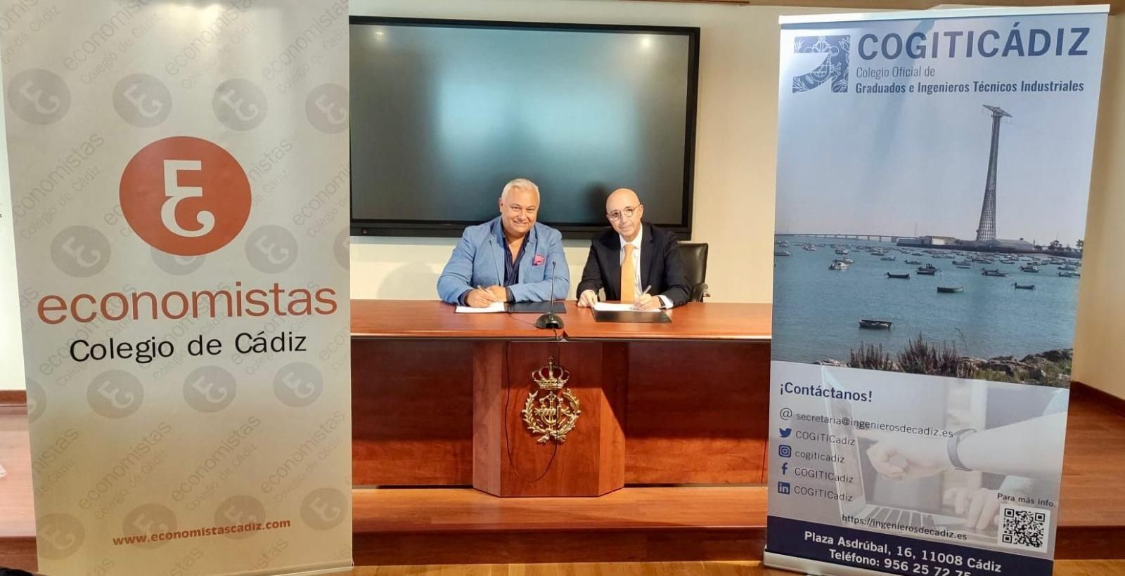 Domingo Villero y Javier Cabeza de Vaca firman una acuerdo Domingo Villero y Javier Cabeza de Vaca firman una acuerdo
