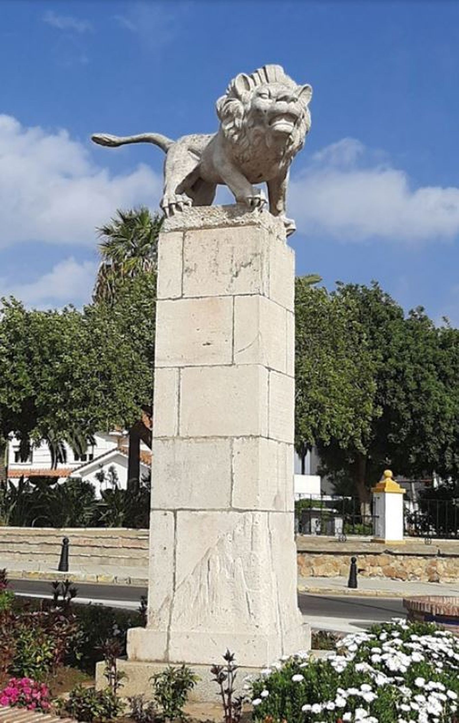 Monumento a Gibraltar, de Luis Cristóbal.