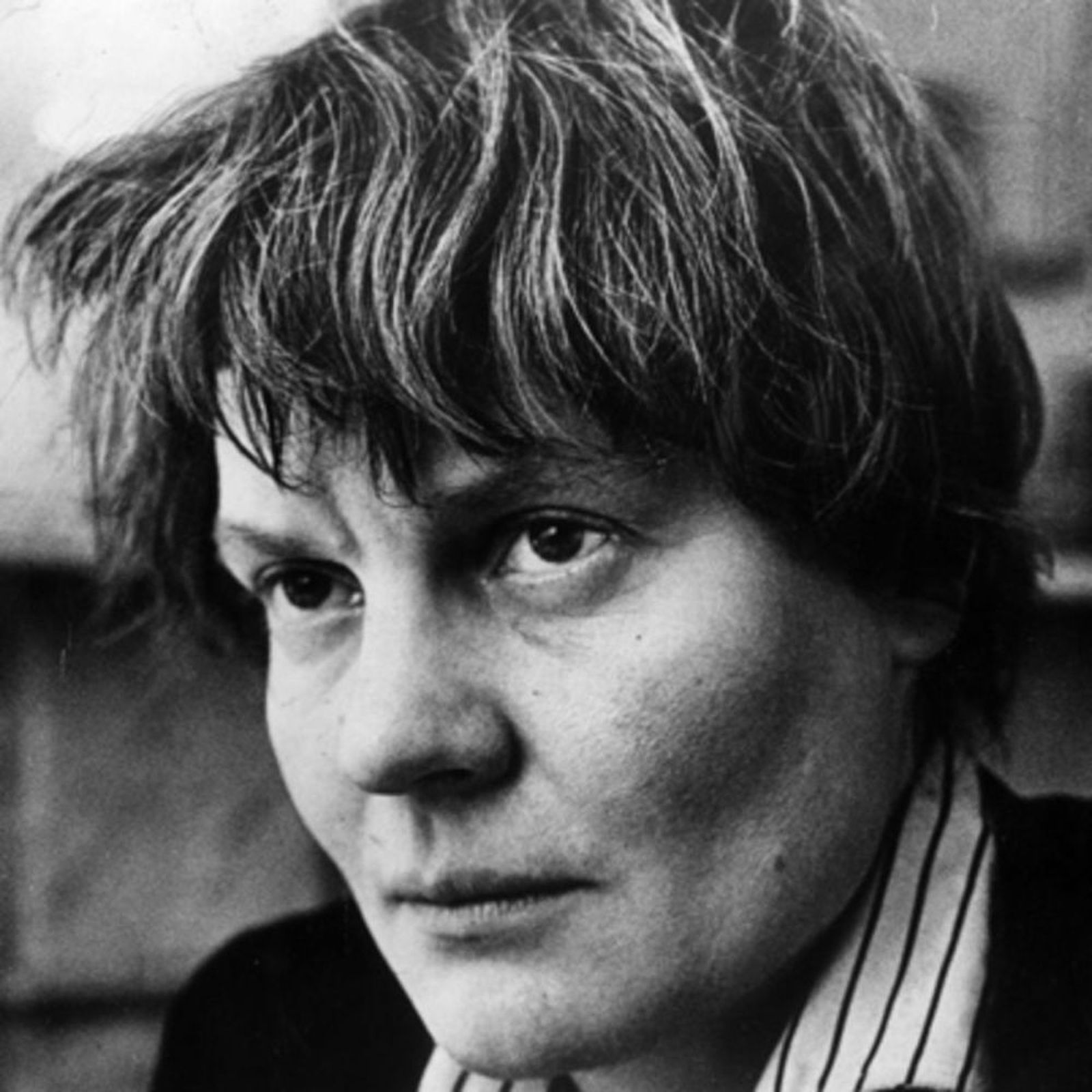 La escritora irlandesa Iris Murdoch.