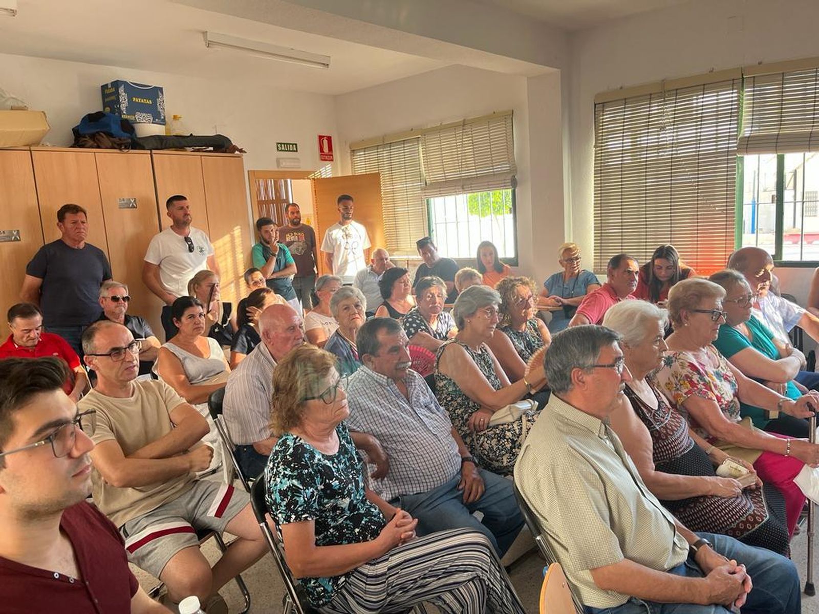 Un momento de la reunión celebrada en Las Navas del Selpillar.
