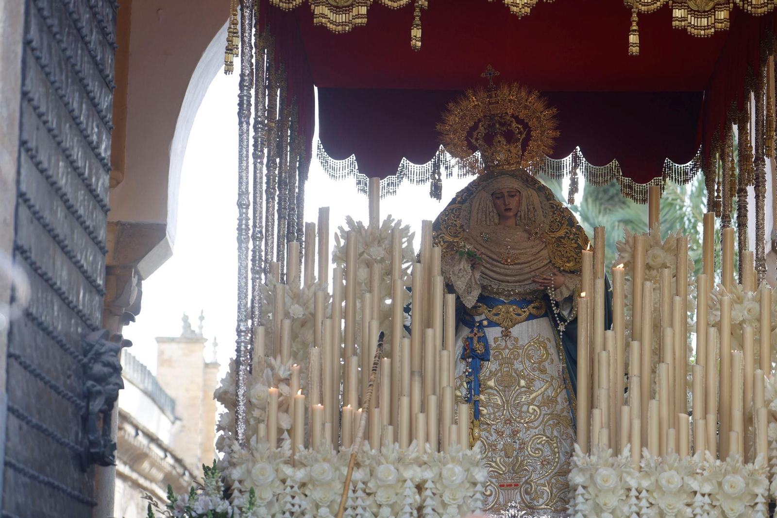 La procesión de la Agonía en este Martes Santo de Córdoba, en imágenes