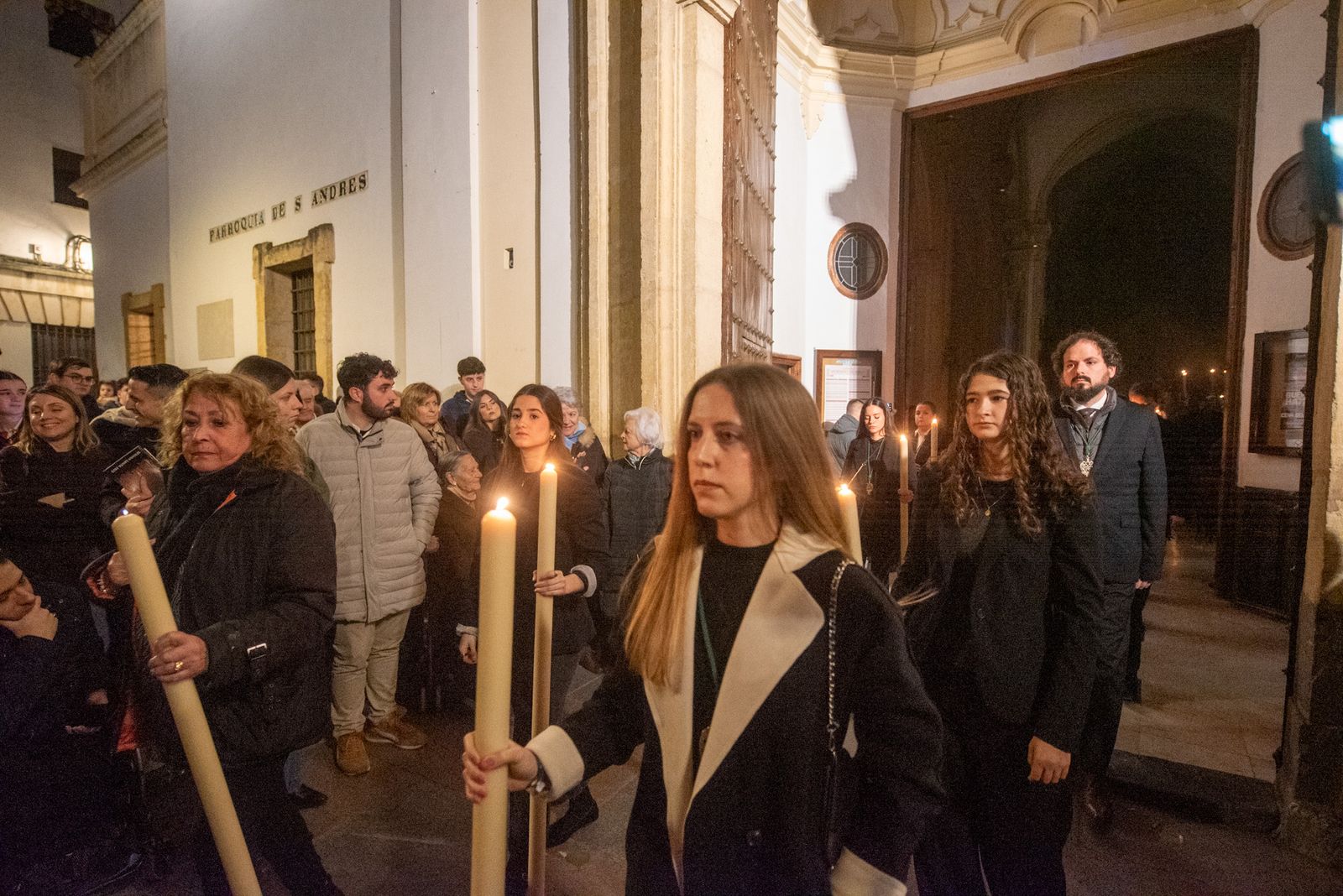 El vía crucis del Señor de las Penas en el Miércoles de Ceniza de Córdoba, en imágenes