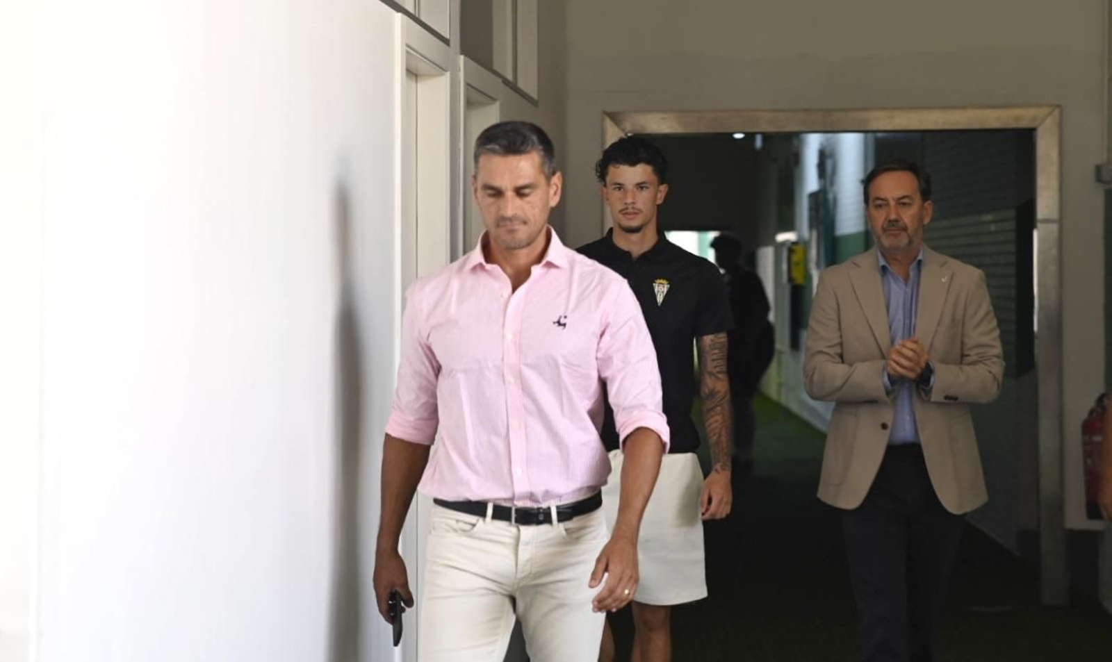 Las mejores fotos de la presentación de Jude Soonsup-Bell con el Córdoba CF