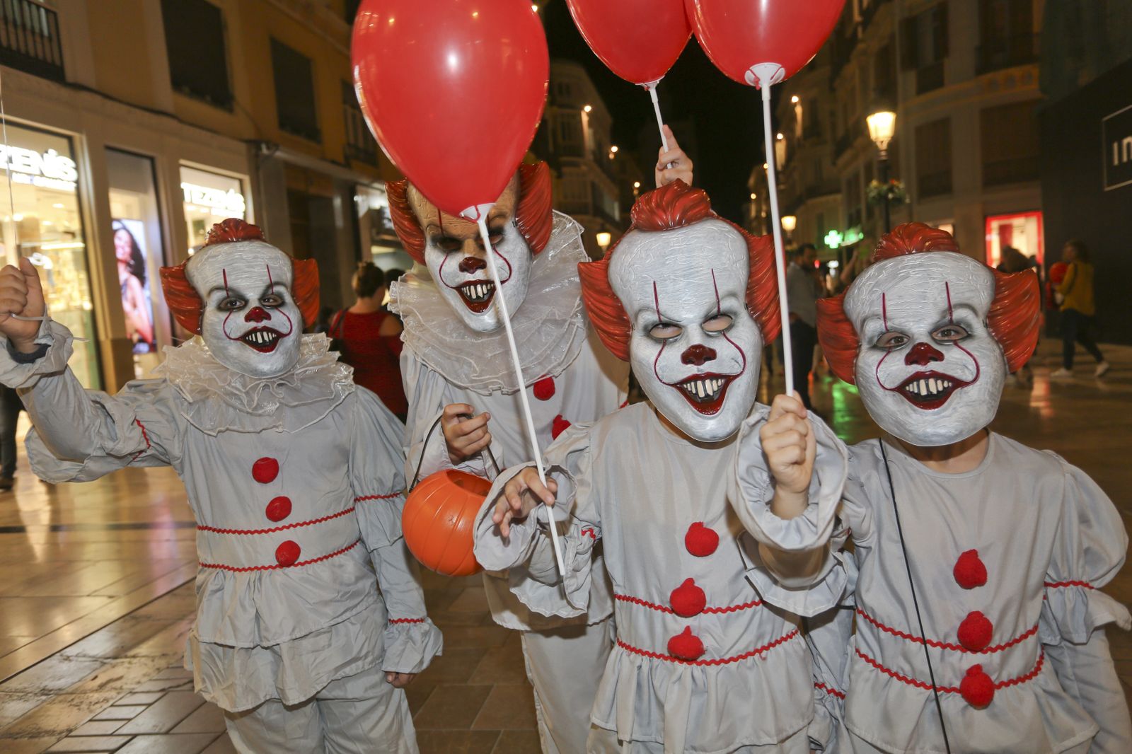 Las fotos de la noche de Halloween en Málaga