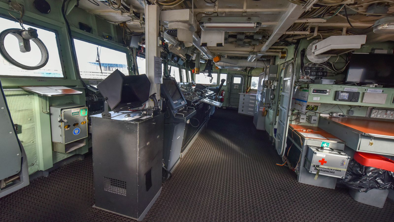 Las fotos de la patrullera Atalaya en el puerto de Algeciras