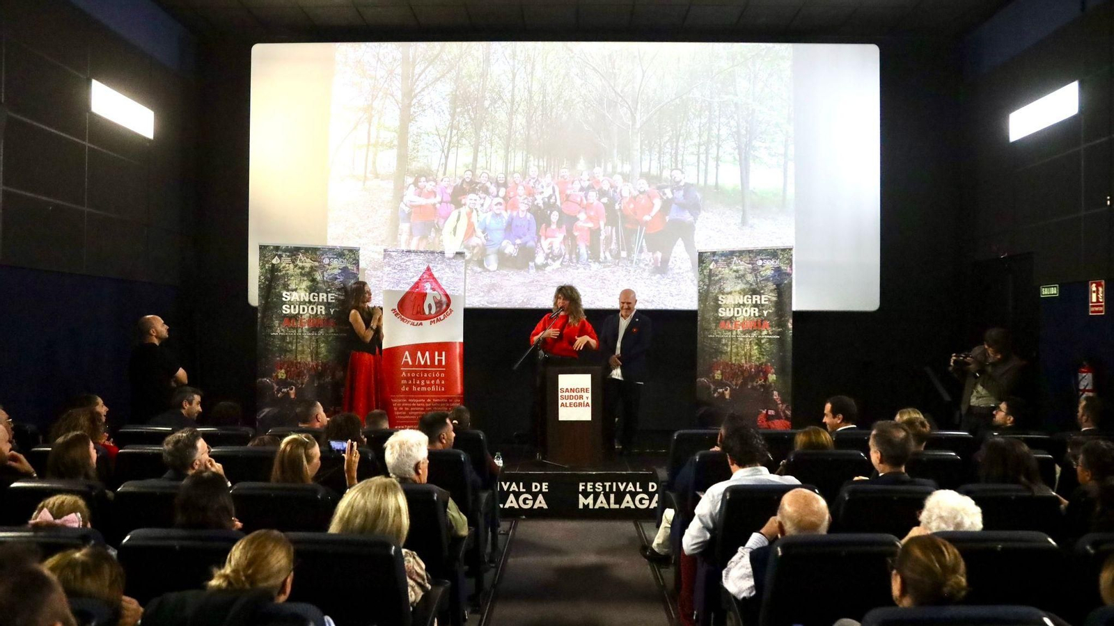 Entreno en los Cines Albeniz de 'Sangre, sudor y alegría'