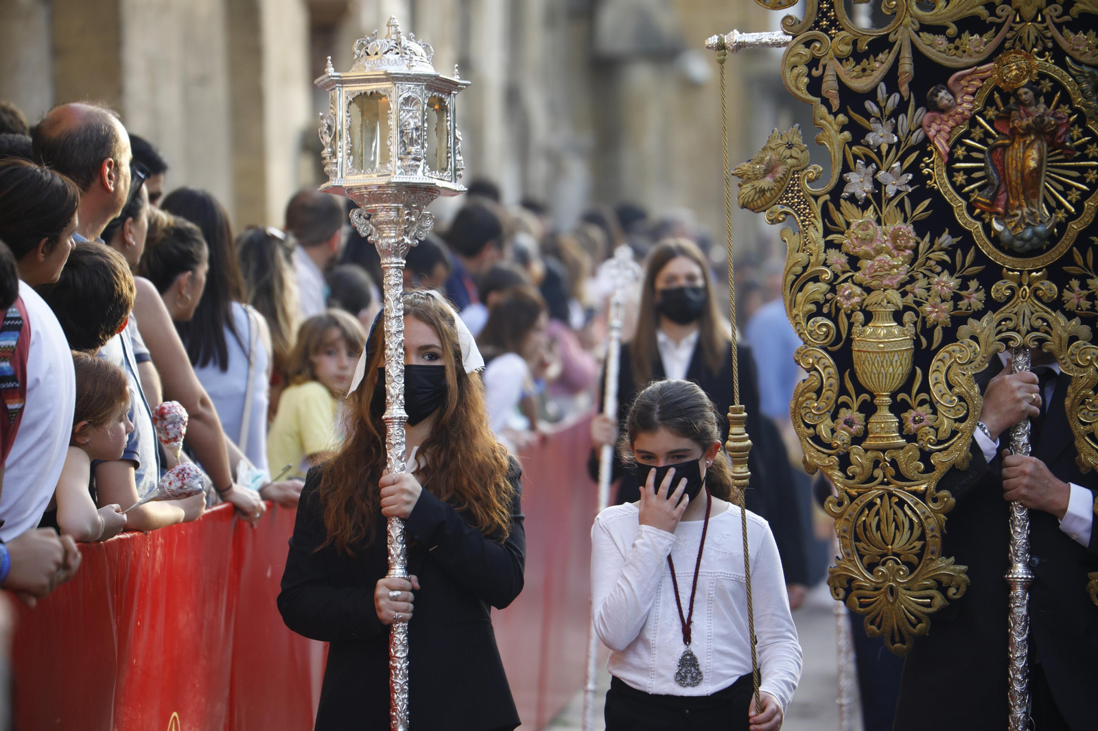 El traslado de la hermandad de la Estrella de Córdoba, en imágenes