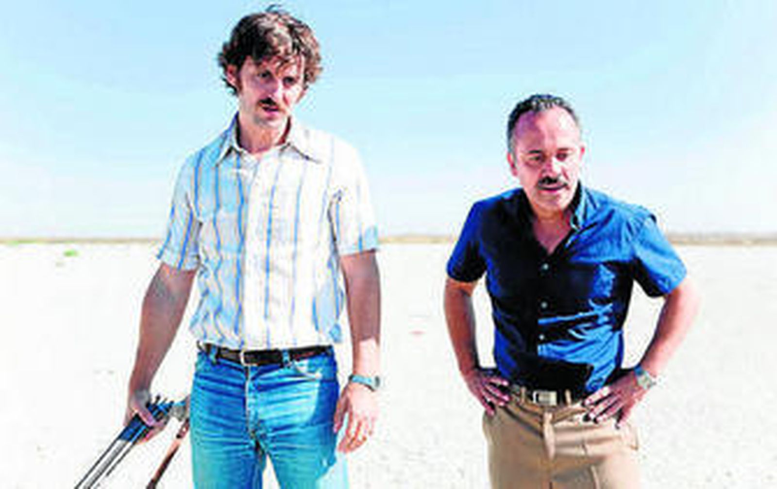 Raúl Arévalo y Javier Gutiérrez protagonizan la cinta del sevillano.