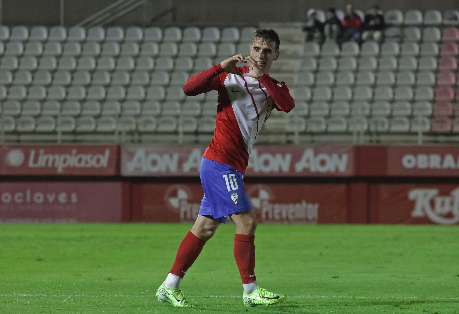 Las mejores fotos del Algeciras - Fuenlabrada