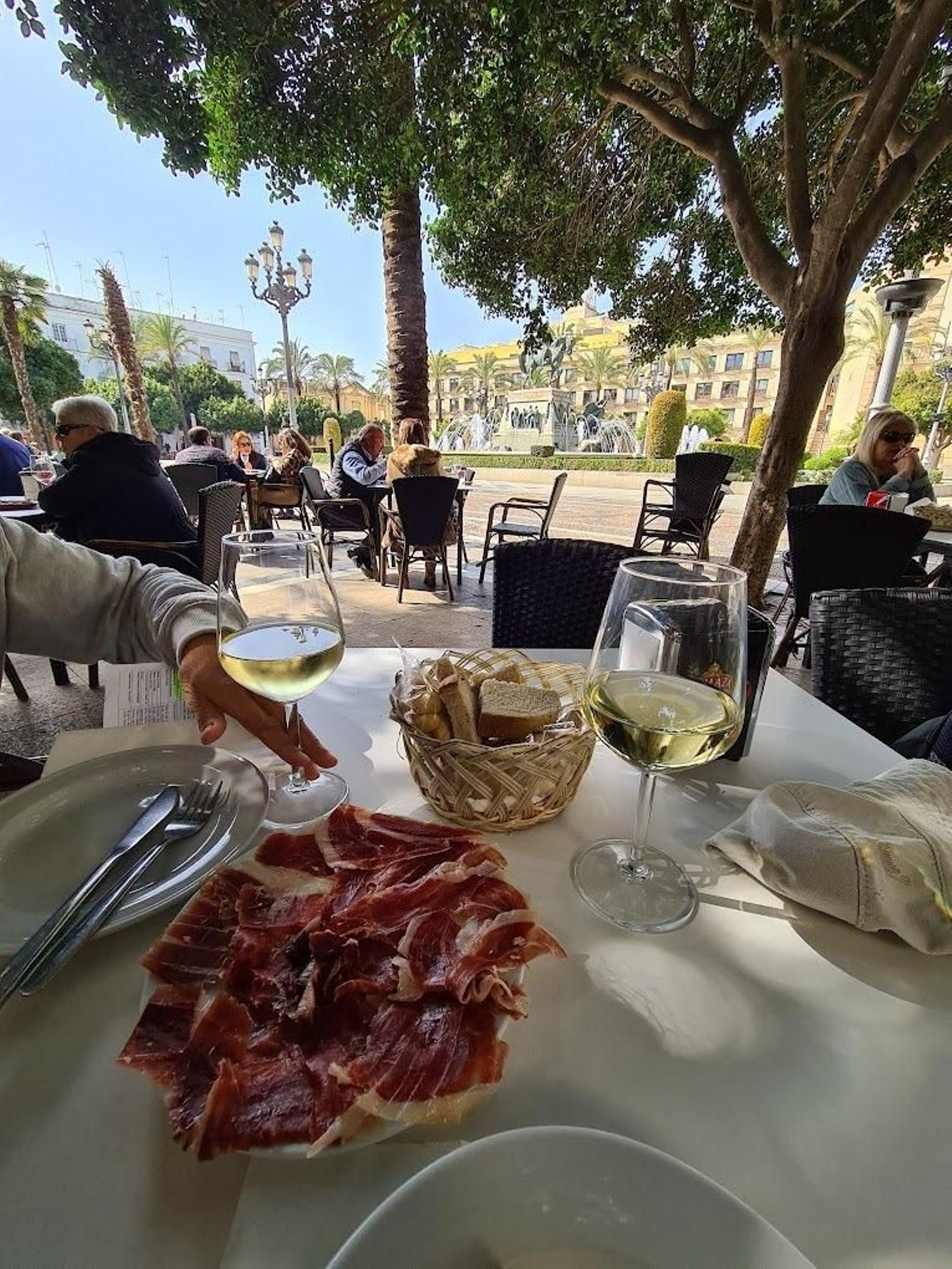 TABERNA JEREZ TABERNA JEREZ