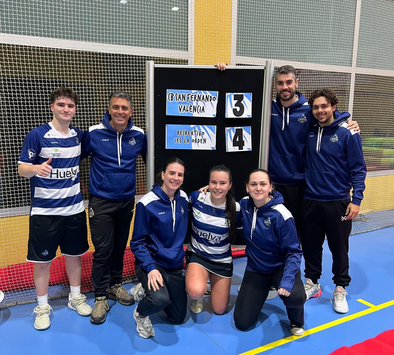 El IES La Orden posa con el marcador final.