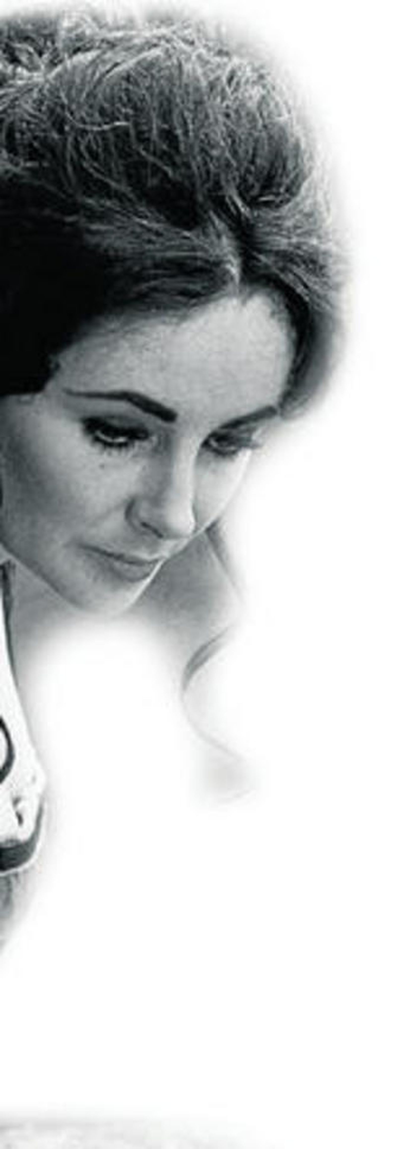 La estrella de los ojos violetas