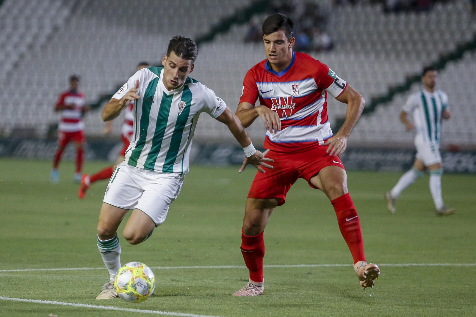 Las imágenes del Córdoba CF-Recreativo Granada
