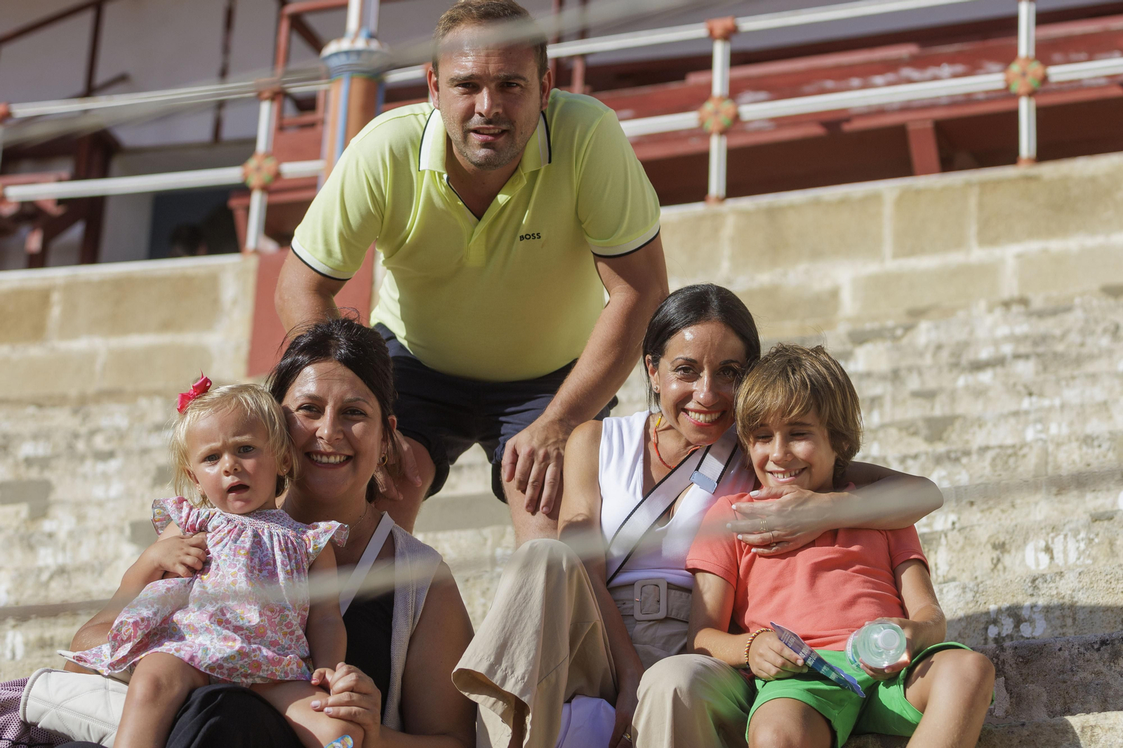 Las imágenes de la tarde de toros del domingo en El Puerto