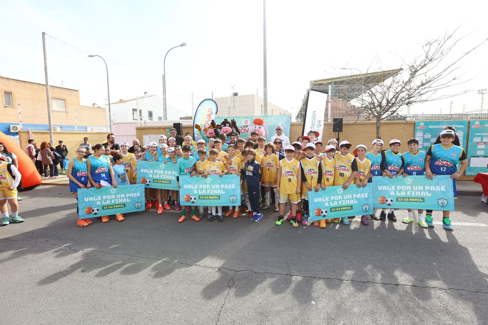 Equipos ganadores de la 13ª Copa COVAP en la sede almeri ense de Huercal de Almeria