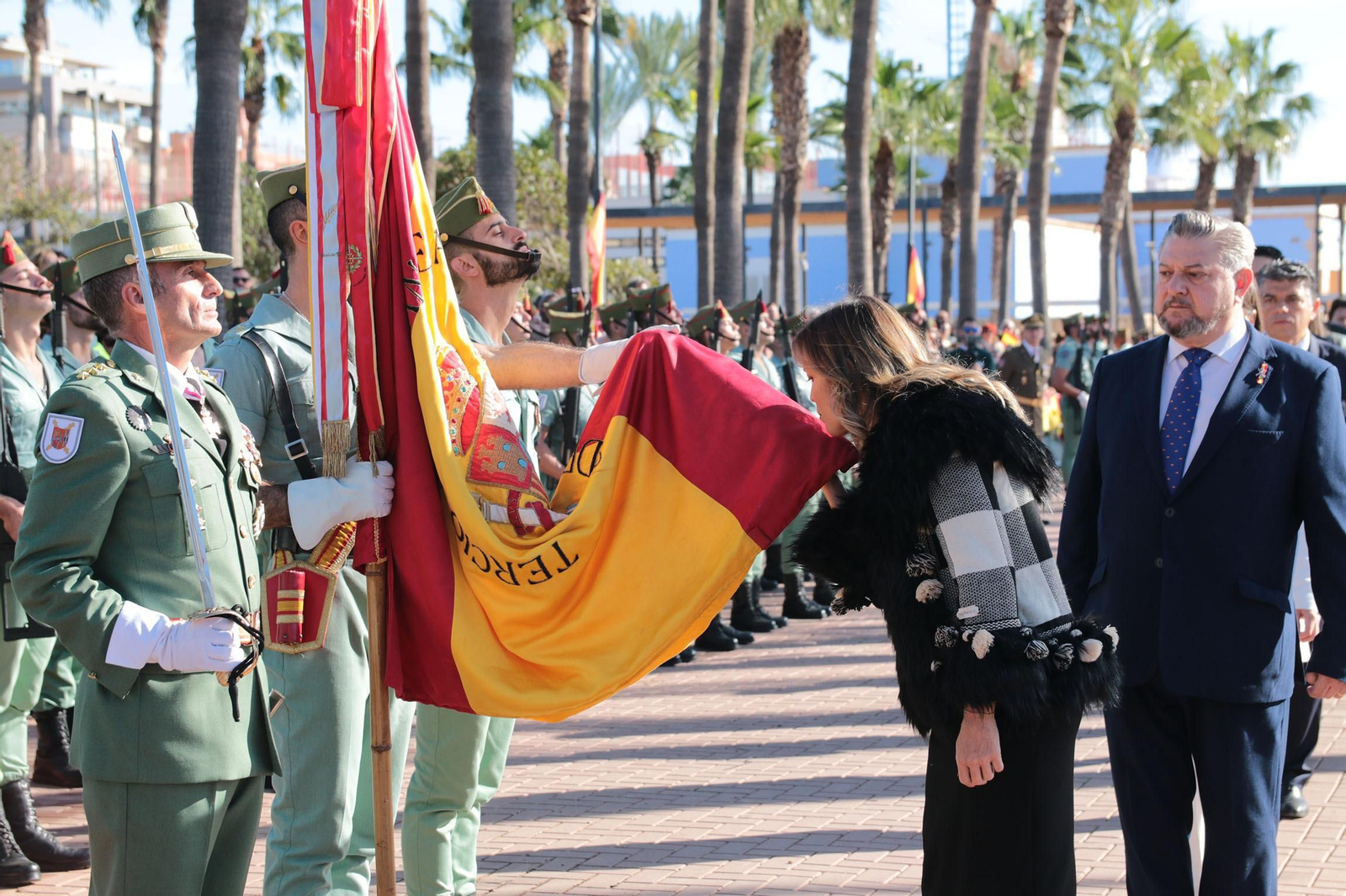 Jura de bandera civil en Las Almadrabillas