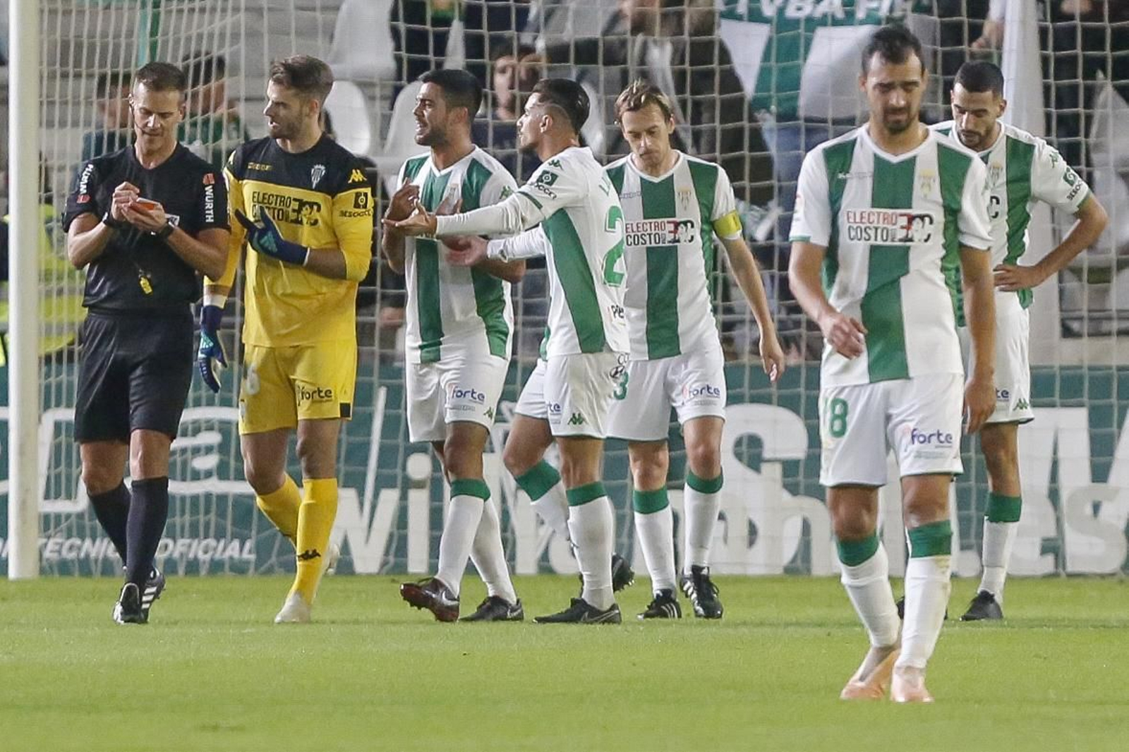 El Córdoba-Extremadura, en imágenes